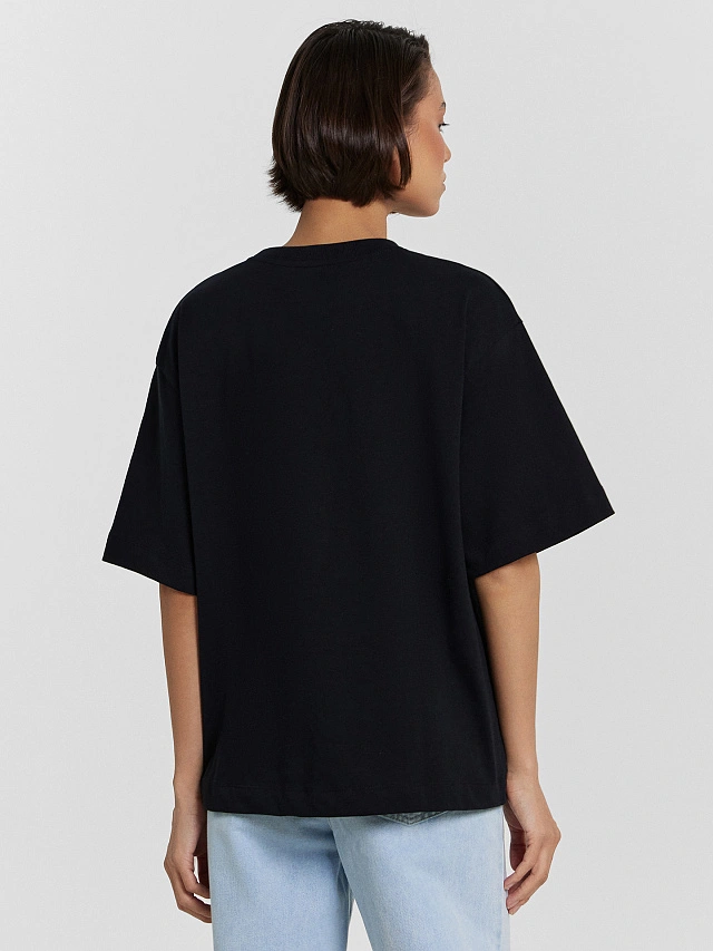 Футболка женская черная с надписью "Есть что во мне психокорректировать?" - 2