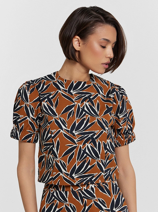 Блузка женская коричневая с принтом "листья" - 2