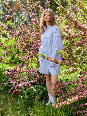 Рубашка женская голубая в полоску