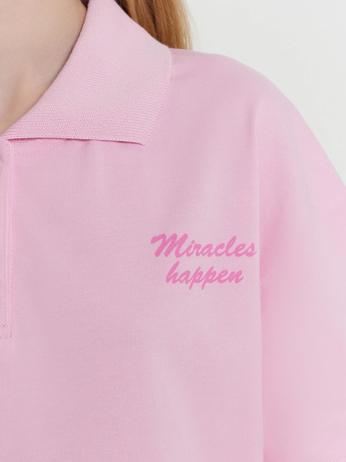 Поло для девочек розовое с надписью "Miracles happen" - 7