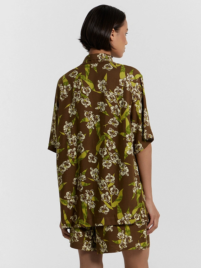 Рубашка женская коричневая с цветочным принтом - 3