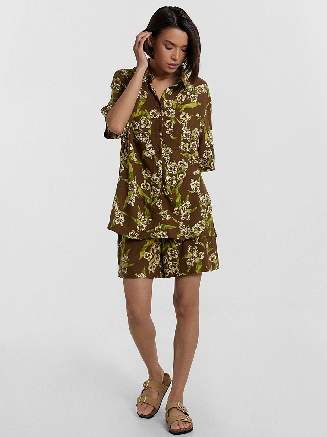 Рубашка женская коричневая с цветочным принтом - 4