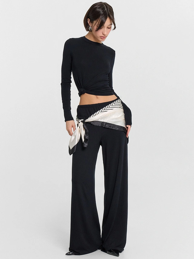 Комплект женский черный: лонгслив и брюки - 9