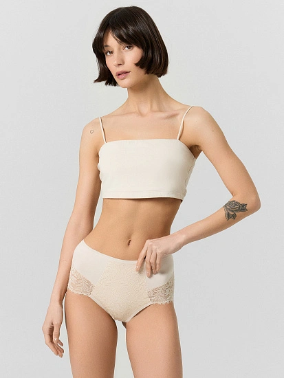 картинка Трусы макси женские белые от магазина стильной одежды Mark Formelle