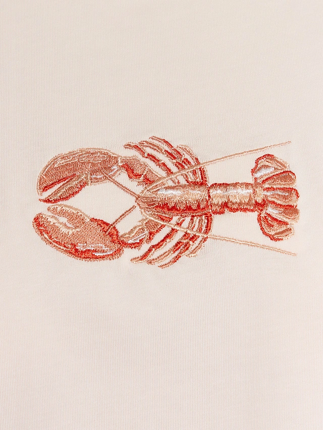 Футболка женская розовая с вышивкой на груди - 5