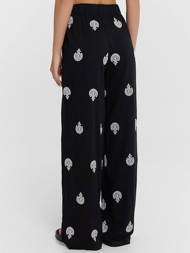 Комплект женский черный с принтом - 5