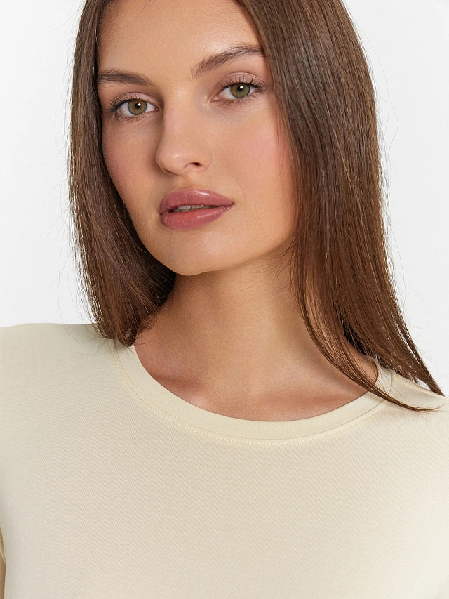 Футболка женская бежевая - 4