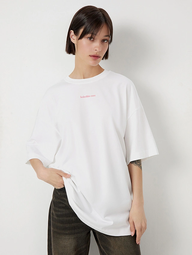 Футболка женская белая с принтом и надписью "Cosmic Kolechko" - 6