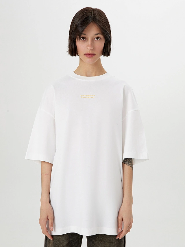 Футболка женская белая с принтом и надписью "Slow Sunday Coffee club" - 3