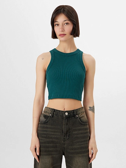 картинка Топ женский зеленый от магазина стильной одежды Mark Formelle