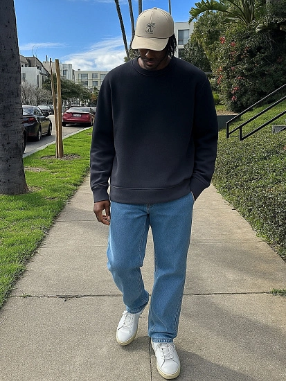 картинка Джемпер мужской черный с градиентом с начесом от магазина мужской одежды Mark Formelle