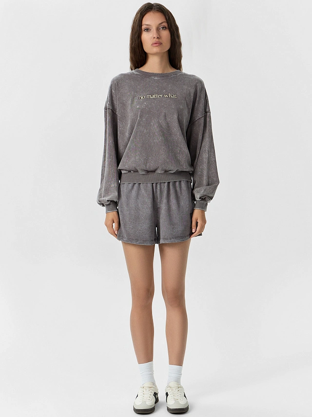 Шорты женские серы с обработкой эйсид - 4