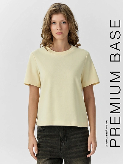 картинка Футболка женская желтая  от магазина стильной одежды Mark Formelle