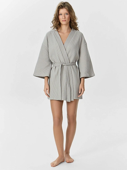картинка Халат женский серый вафельный укороченный от магазина стильной одежды Mark Formelle