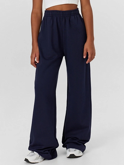 картинка Брюки для девочек синие  от известного бренда одежды для девочек Mark Formelle