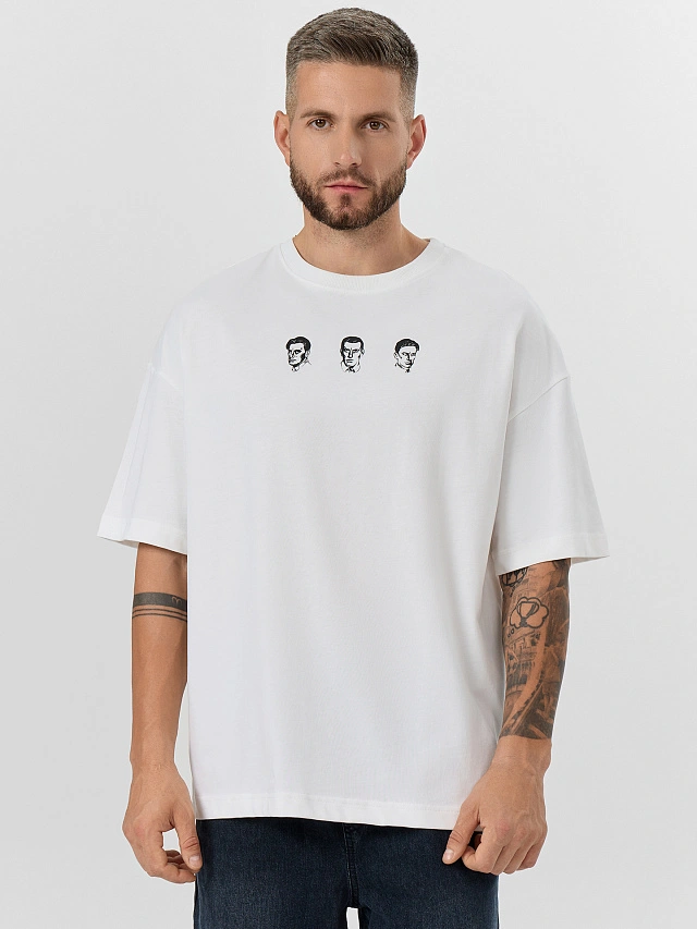 Футболка мужская белая с принтом - 2