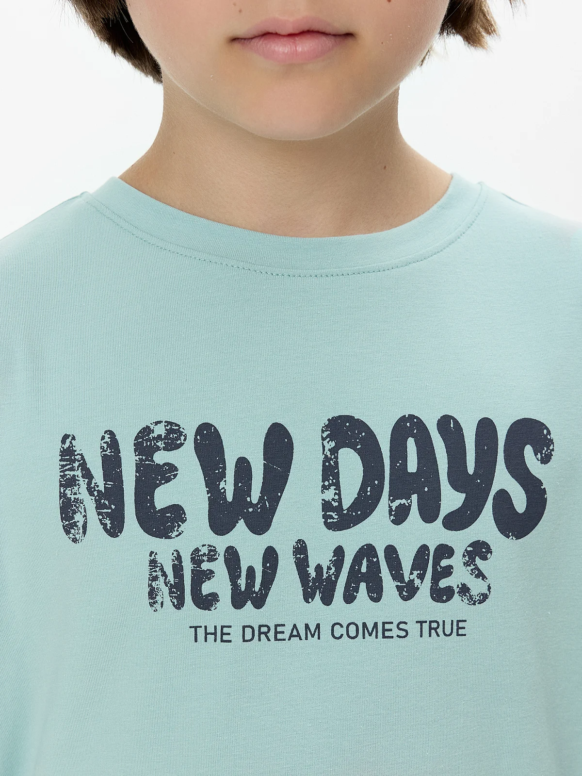Комплект домашний для мальчиков зеленый с надписью "new days" - 6