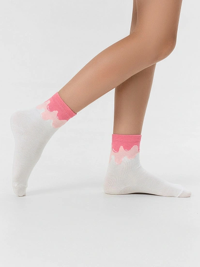 картинка Носки детские лиловые от известного бренда одежды для девочек Mark Formelle