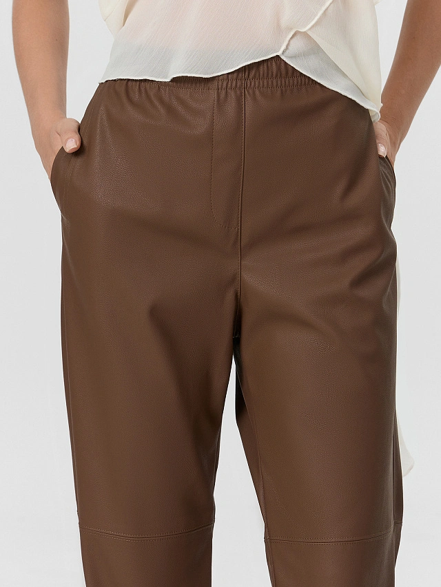 Брюки женские коричневые кожаные - 4