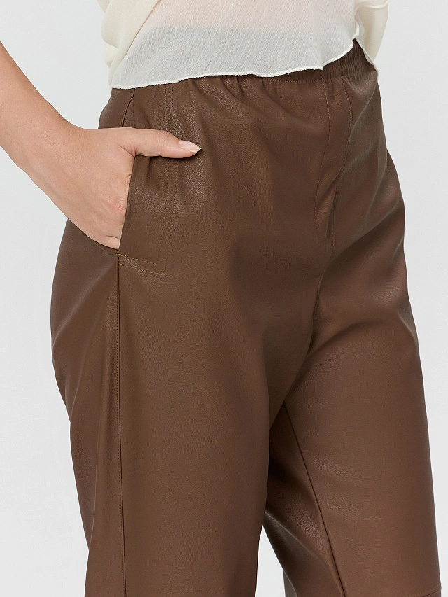 Брюки женские коричневые кожаные - 5