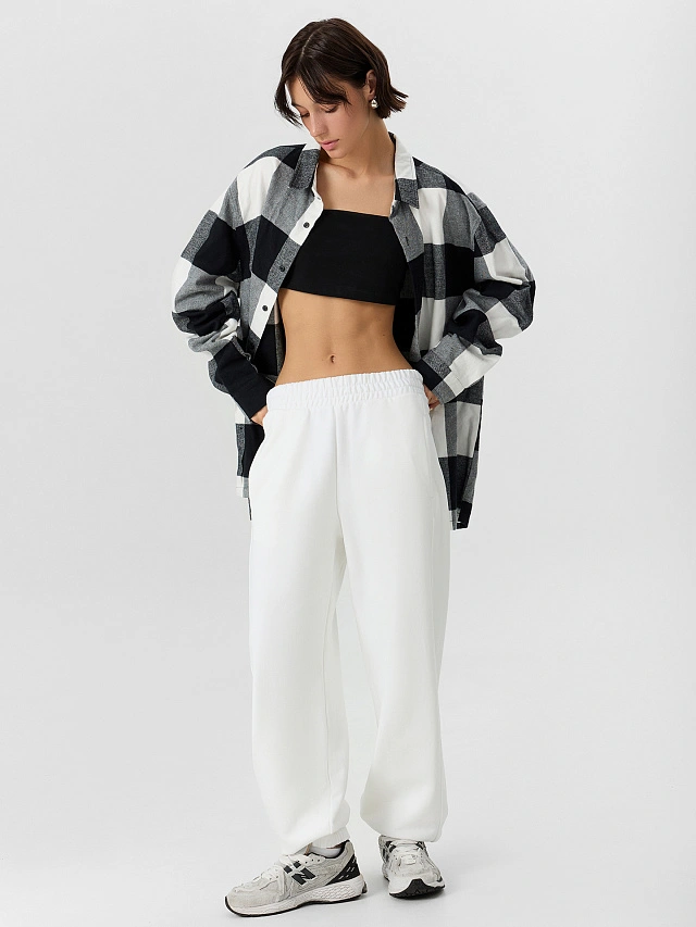 Брюки джоггеры женские белые - 6