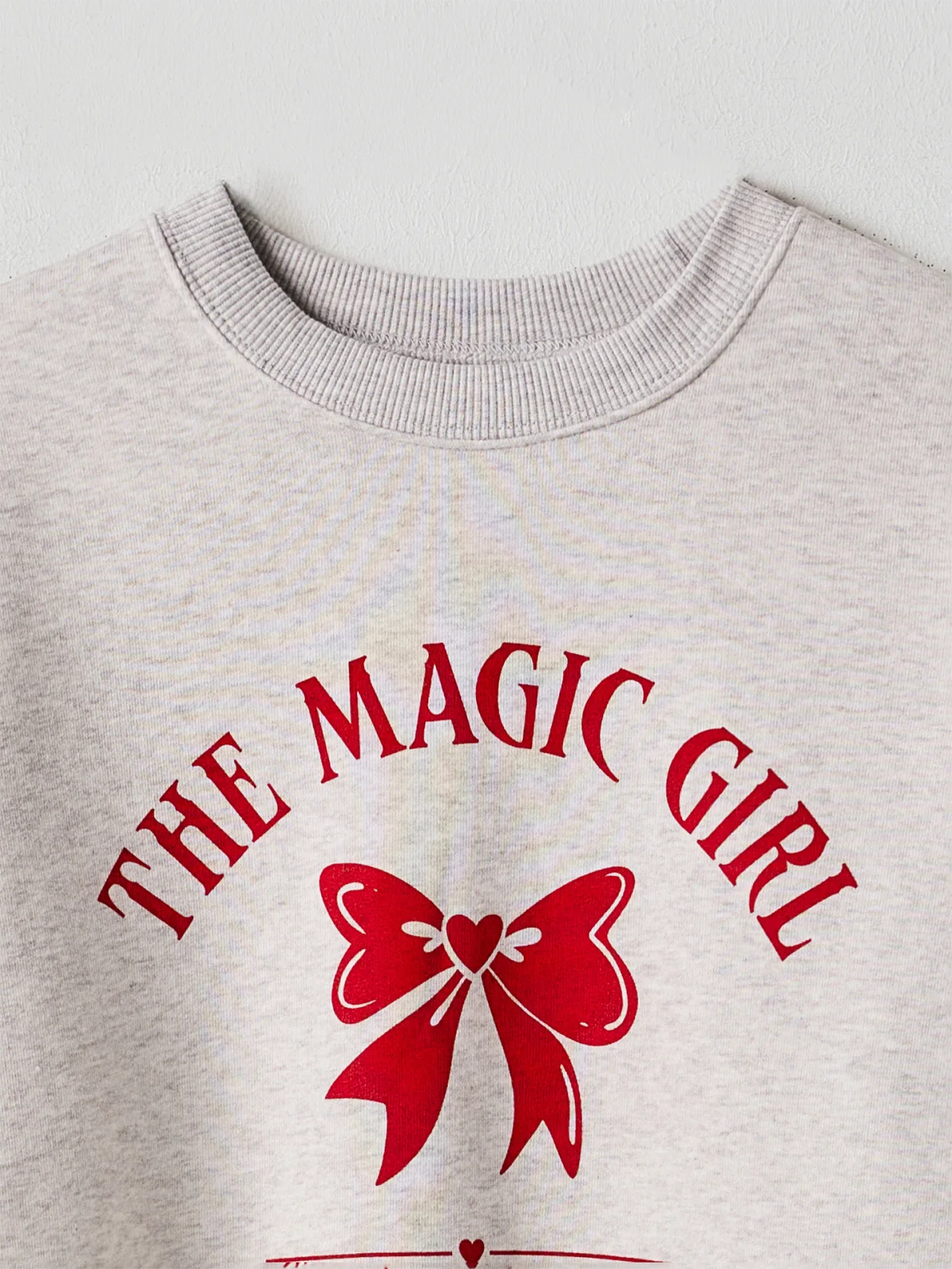 Свитшот для девочек серый с надписью "The magic girl" - 7