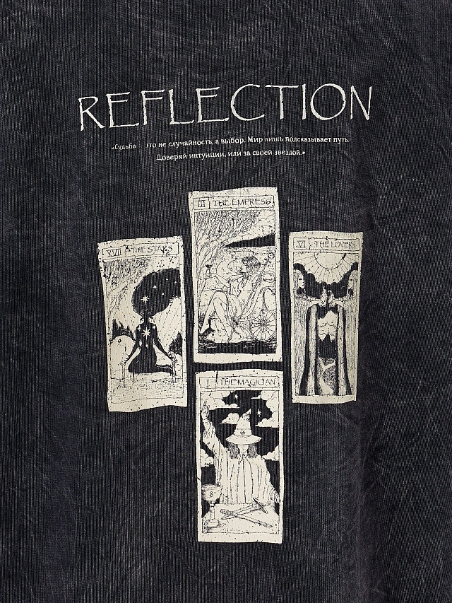 Футболка женская серая с принтом и надписью "reflection" - 4