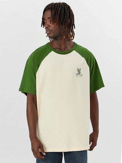 картинка Футболка мужская с принтом "Adventure" от магазина мужской одежды Mark Formelle