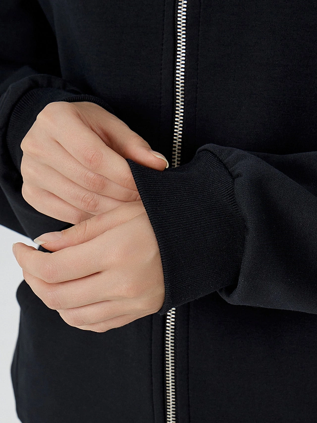 Толстовка женская черная на молнии - 7