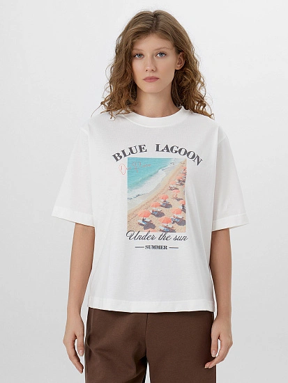 картинка Футболка женская белая с принтом "blue lagoon" от магазина стильной одежды Mark Formelle