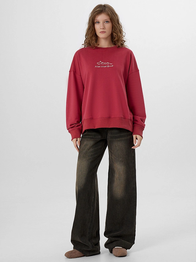 Свитшот женский красный с надписью "Wild west spirit" - 6