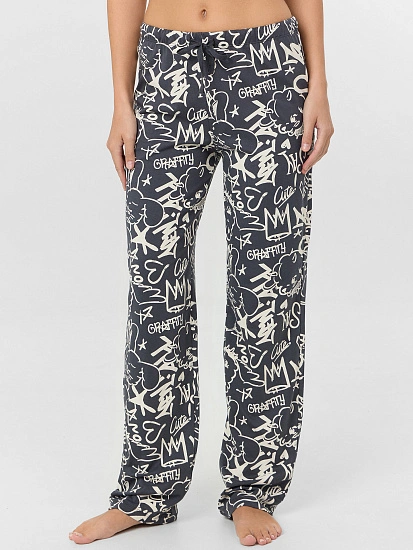 картинка Брюки домашние женские с принтом граффити от магазина стильной одежды Mark Formelle
