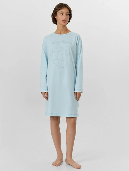 картинка Сорочка ночная женская голубая от магазина стильной одежды Mark Formelle
