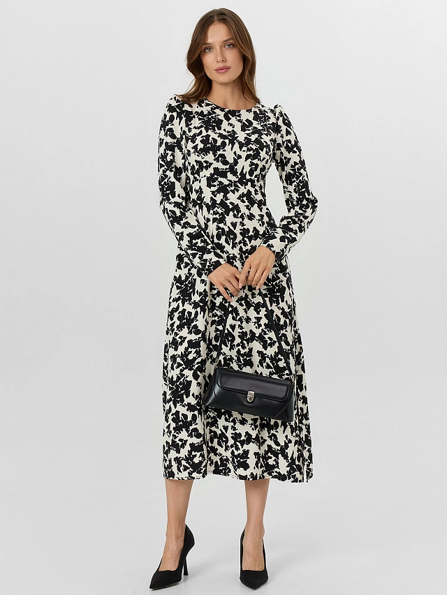 Платье женское бежевое с принтом - 7