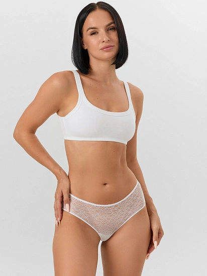 картинка Трусы шорты женские белые кружевные от магазина стильной одежды Mark Formelle