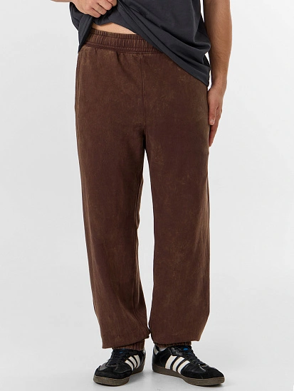 картинка Брюки мужские коричневые с обработкой эйсид от магазина мужской одежды Mark Formelle