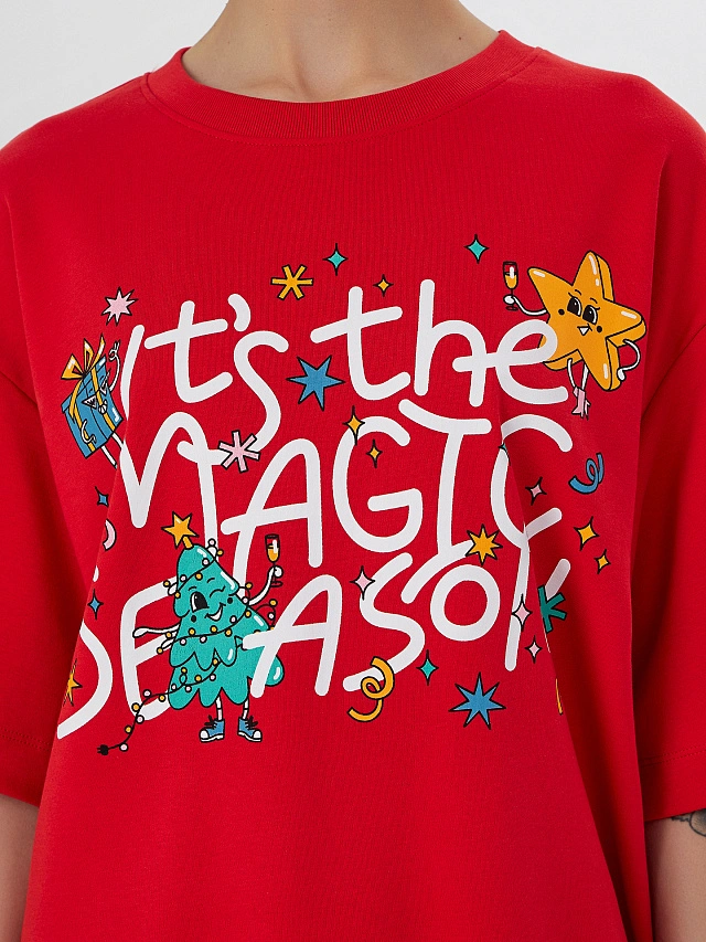 Футболка женская с надписью "It's the magic season" - 5