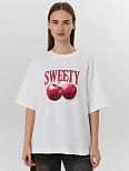 Футболка женская белая с надписью "Sweety"
