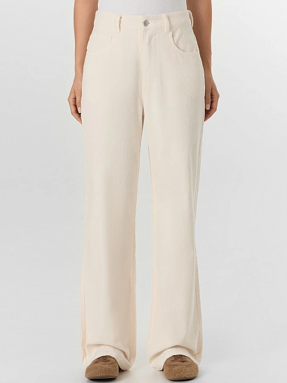 картинка Брюки женские молочные от магазина стильной одежды Mark Formelle