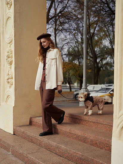 картинка Жакет женский бежевый от магазина стильной одежды Mark Formelle