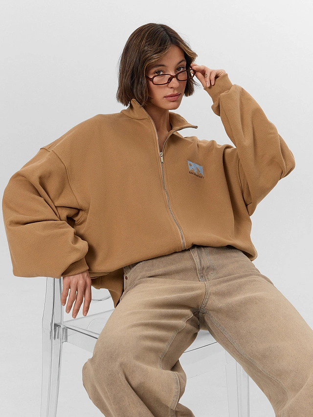 Толстовка женская бежевая на молнии - 9