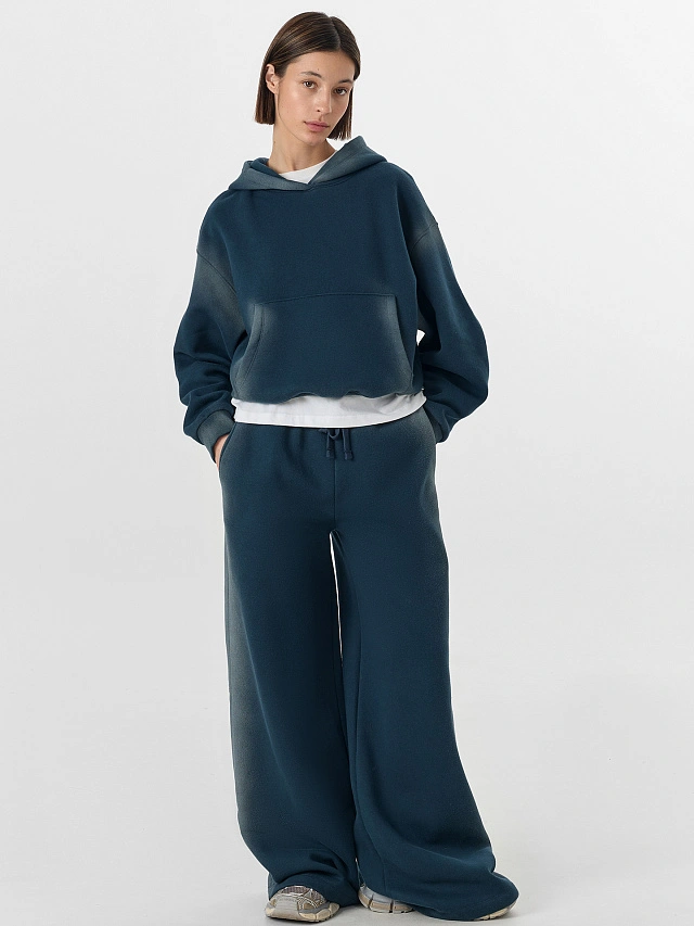 Худи женское зеленое с потертостями - 12