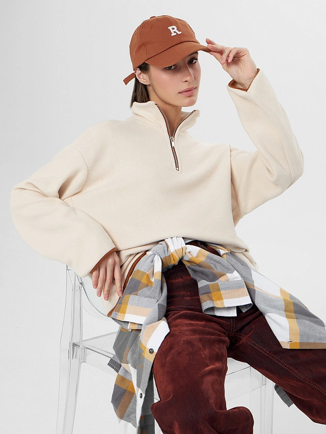 Толстовка женская бежевая из флиса - 8