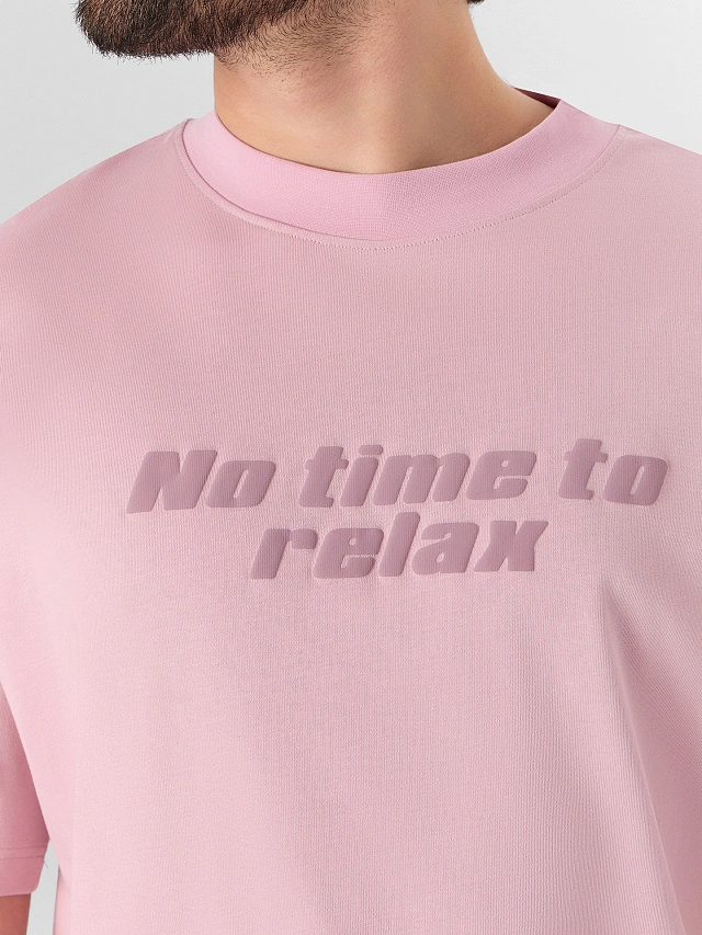 Футболка мужская розовая с надписью "No time to relax" - 4