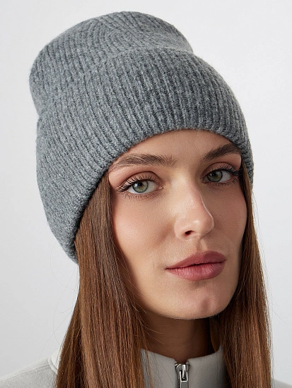 картинка ШАПКА ЖЕНСКАЯ от магазина стильной одежды Mark Formelle