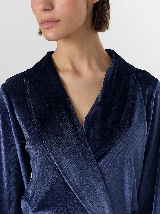 Халат женский синий велюровый - 4