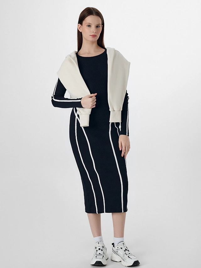 Платье женское черное с декоративными лампасами - 5