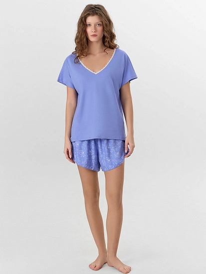 картинка КОМПЛЕКТ ЖЕНСКИЙ (ФУТБОЛКА, ШОРТЫ) от магазина стильной одежды Mark Formelle