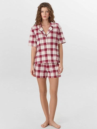 картинка Комплект домашний женский бежевый в клетку  от магазина стильной одежды Mark Formelle