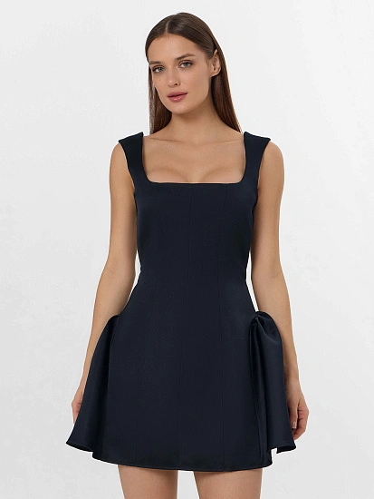 картинка Платье мини женское черное от магазина стильной одежды Mark Formelle